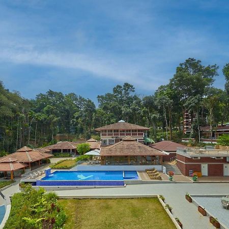 Regenta Resort Sakleshpur Buitenkant foto