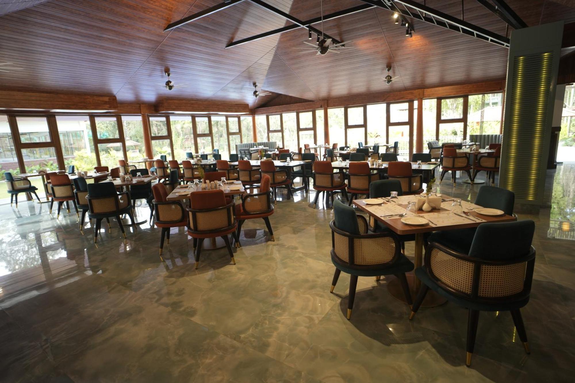 Regenta Resort Sakleshpur Buitenkant foto