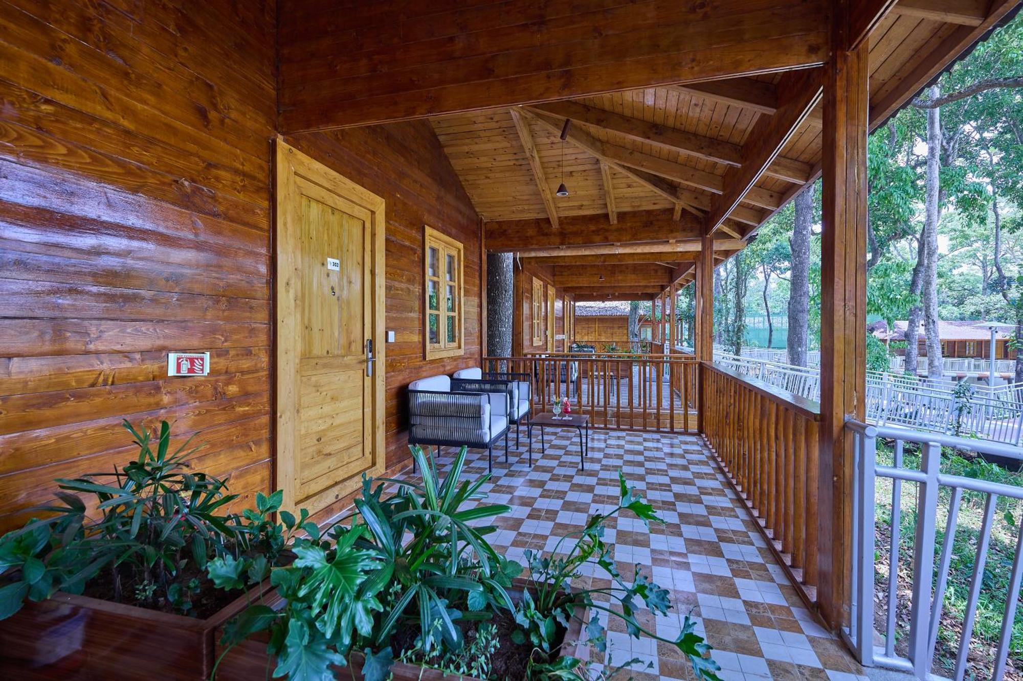 Regenta Resort Sakleshpur Buitenkant foto
