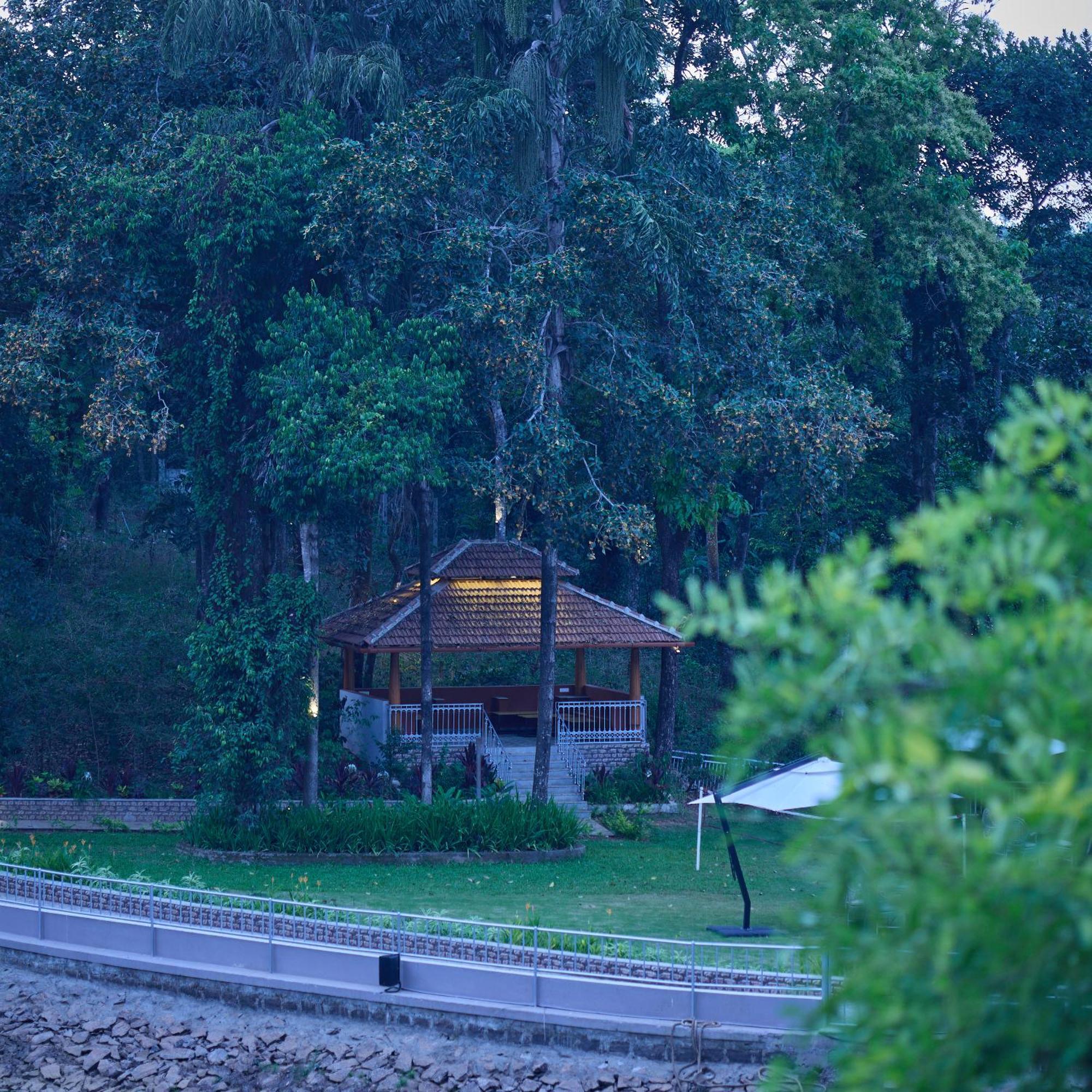 Regenta Resort Sakleshpur Buitenkant foto