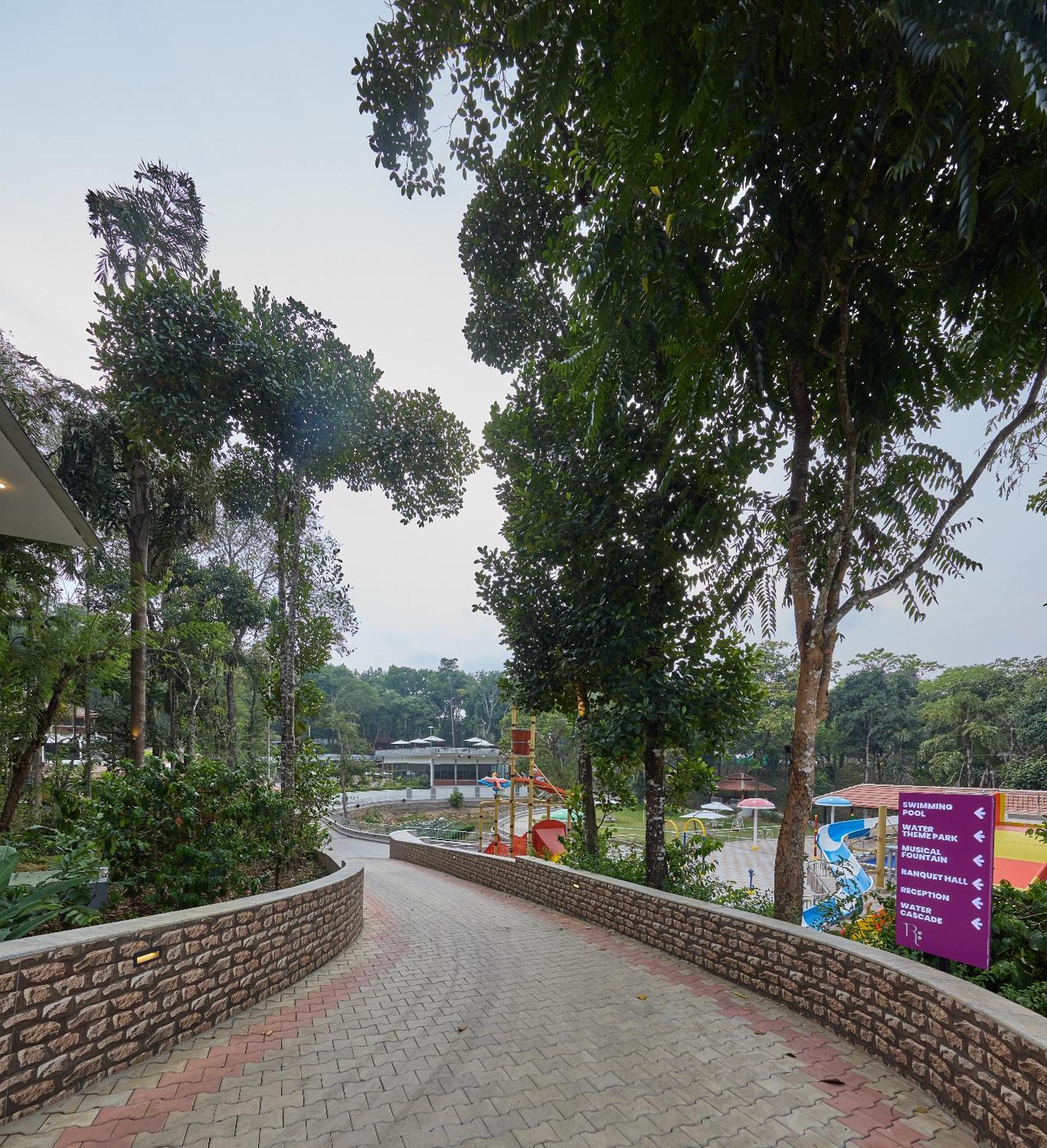 Regenta Resort Sakleshpur Buitenkant foto
